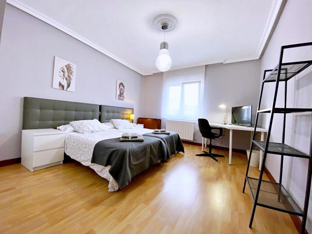 Apartamentos Milan 1 Wifi Y Parking Gratuito Oviedo Eksteriør billede